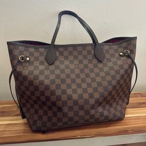Louis Vuitton Neverfull MM Damier Ebene Tote with Red Interior